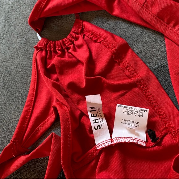 Chain Crop Tank Top - Picture 8 of 9